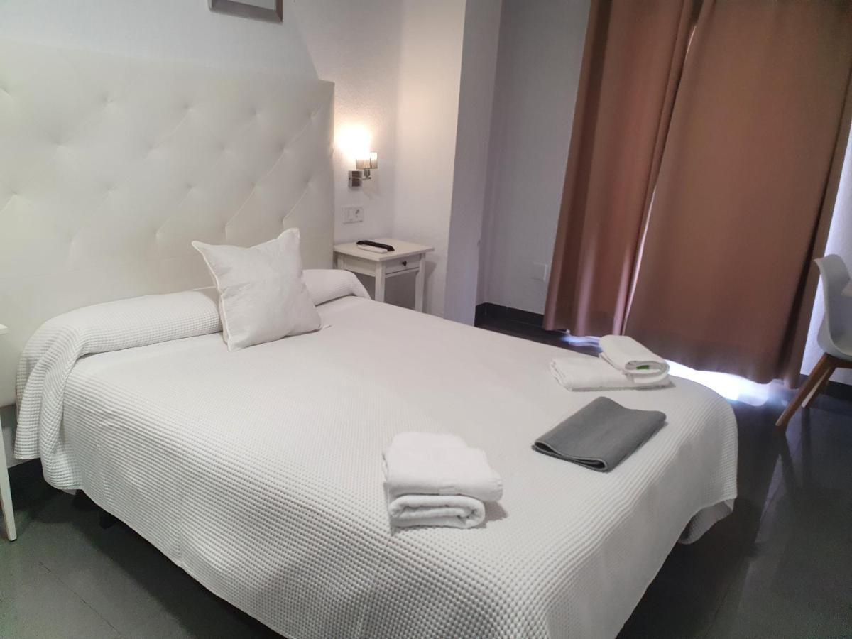 Hostal La Ermita Nerja Kültér fotó